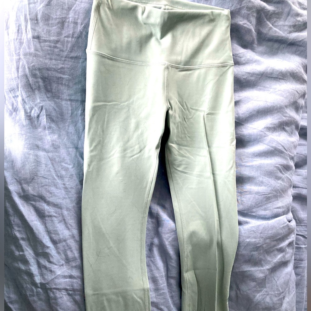 Lululemon Wunder Under Leggings